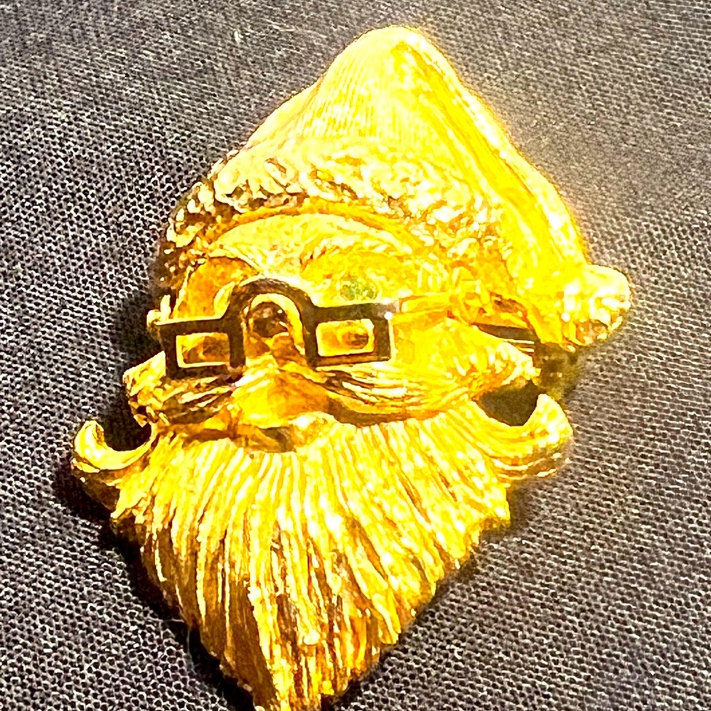 Tancer 2 signed santa Brooch